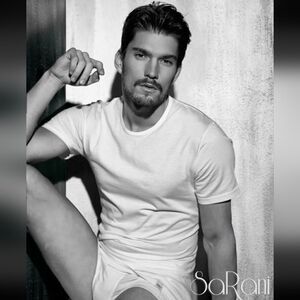 Enrico Coveri Men's Round Neck Short Sleeve T-Shirt  and briefs